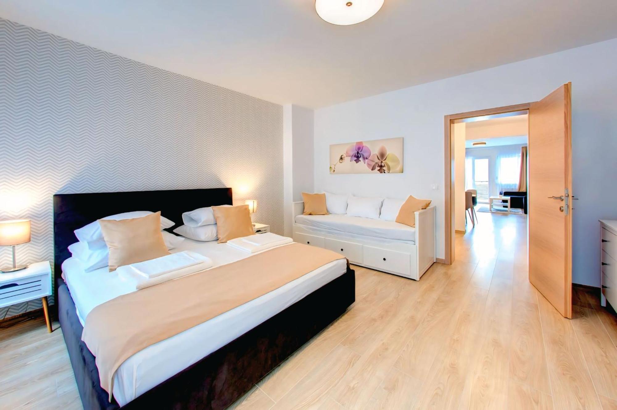 City Center Apartments Mostar Buitenkant foto
