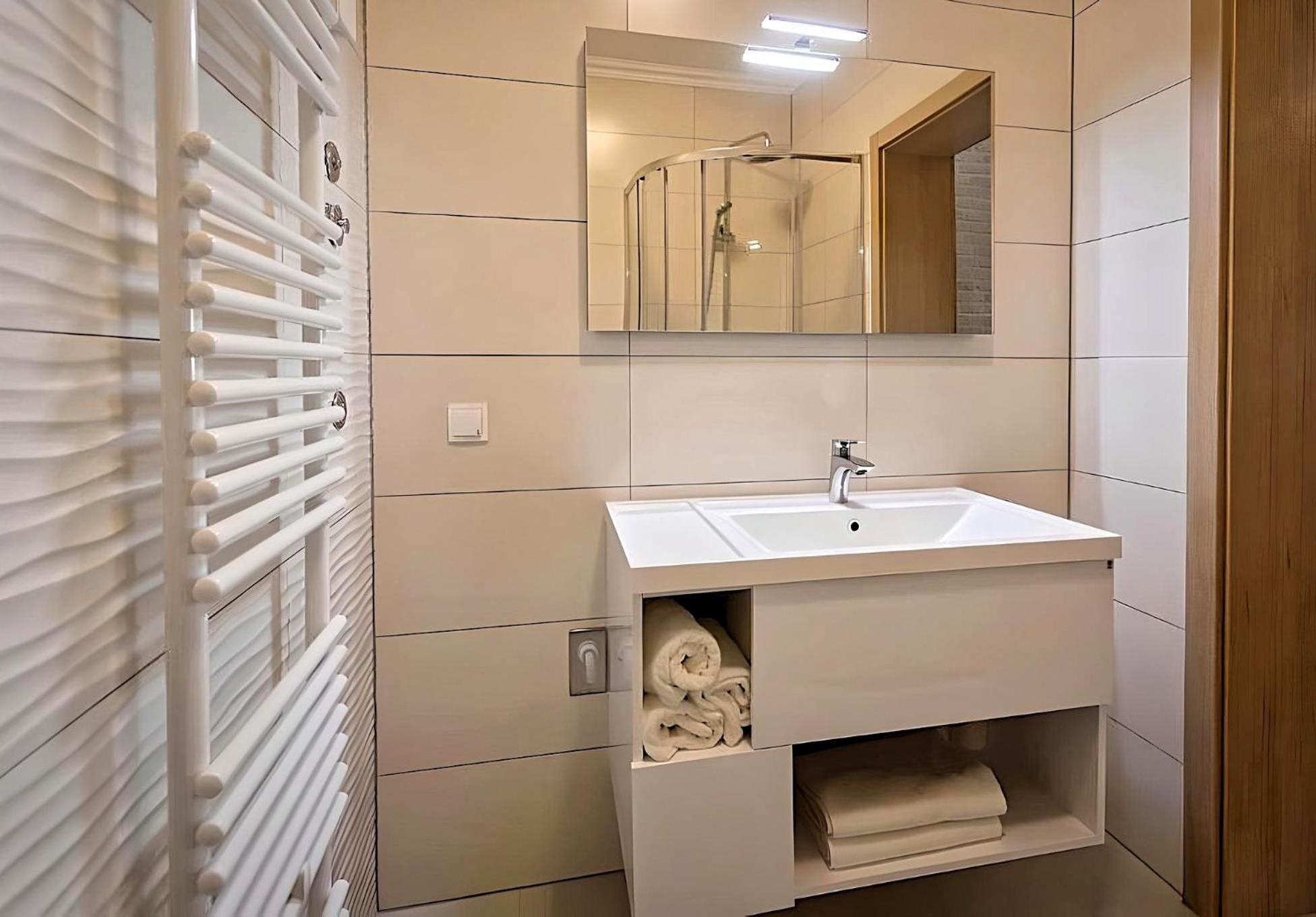 City Center Apartments Mostar Buitenkant foto