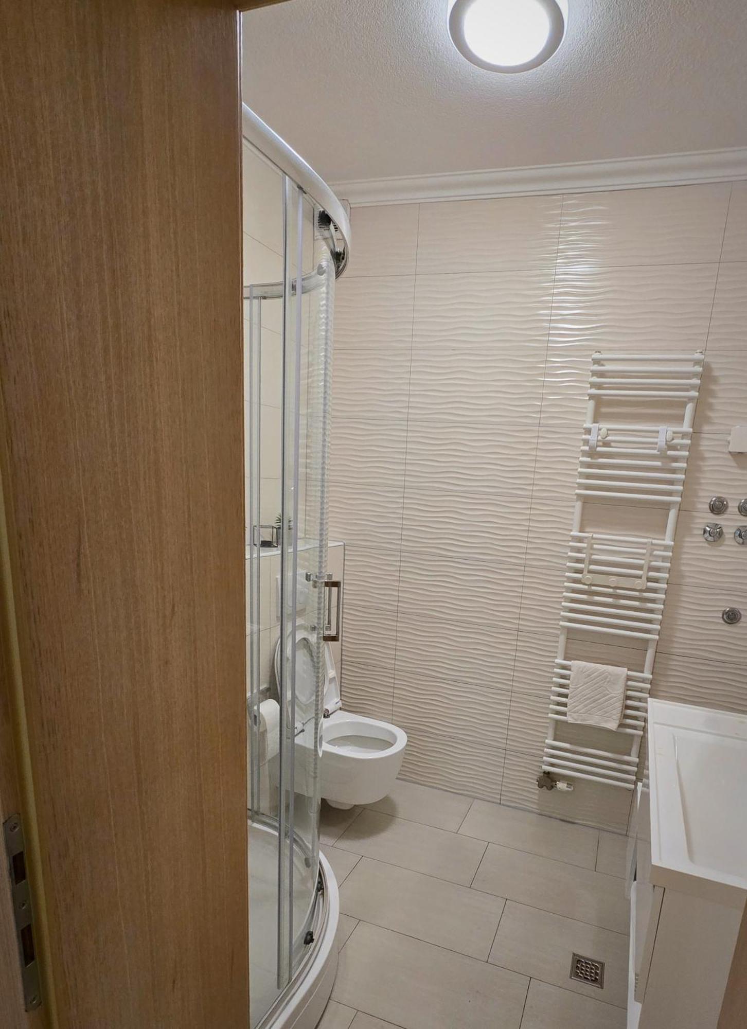 City Center Apartments Mostar Buitenkant foto