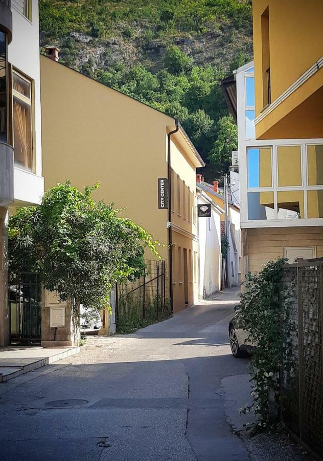 City Center Apartments Mostar Buitenkant foto